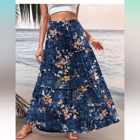 Zeagoo Floral A-Line Skirt in Navy - NEW Small - Picture 1 of 7